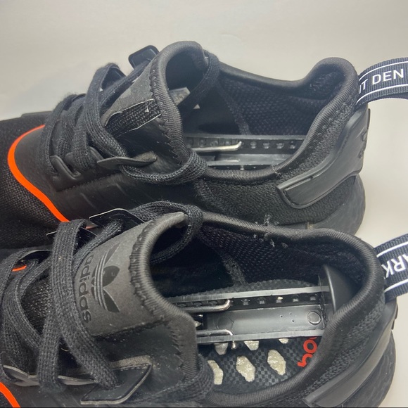 Adidas NMD_R1 EE5085 shoes - Picture 6 of 10